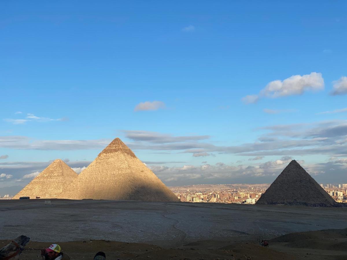 3 Pyramids View Inn Giza Bagian luar foto