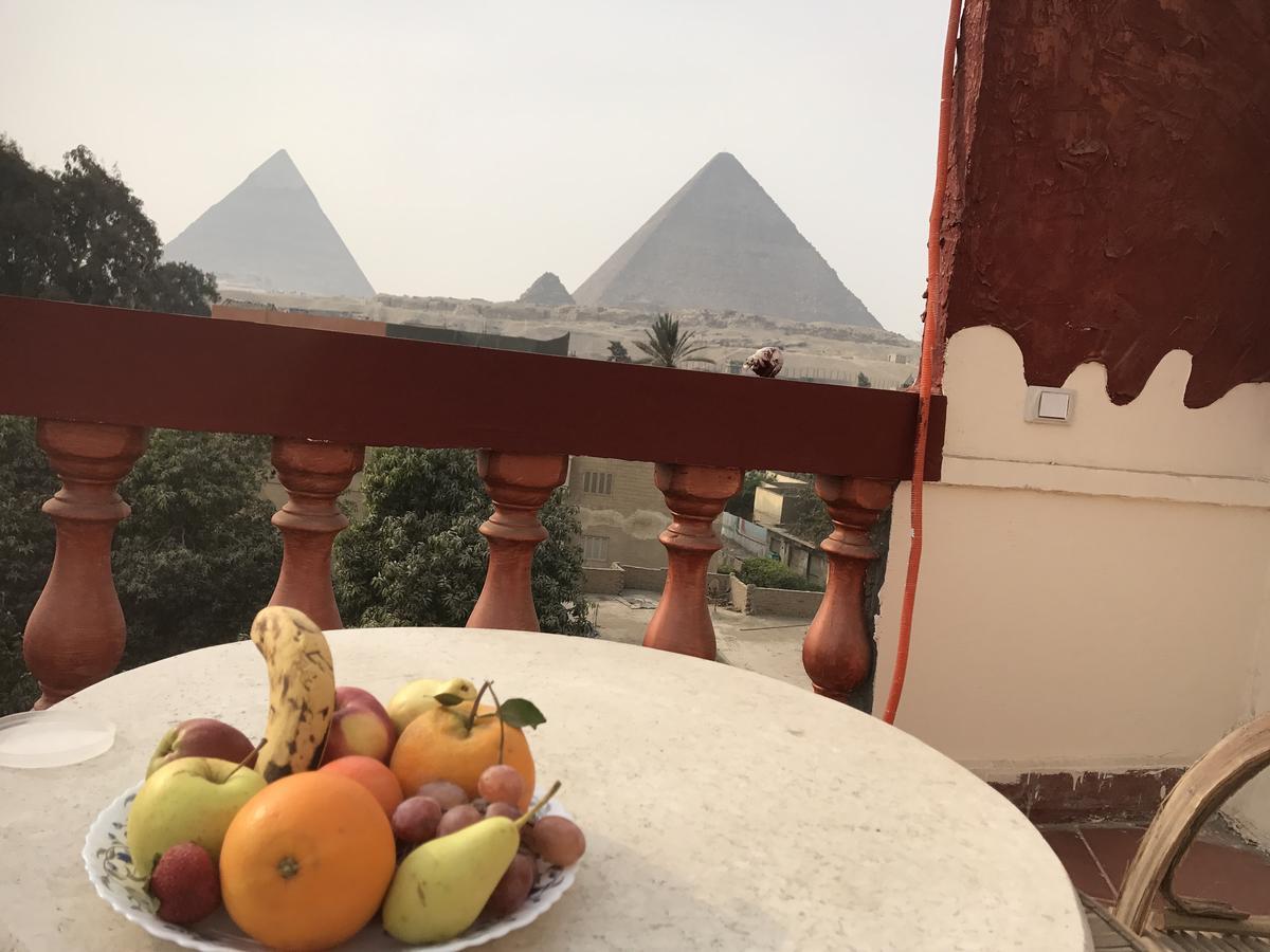 3 Pyramids View Inn Giza Bagian luar foto
