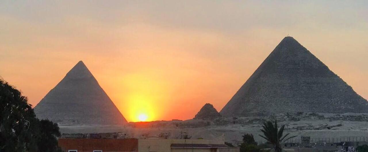 3 Pyramids View Inn Giza Bagian luar foto
